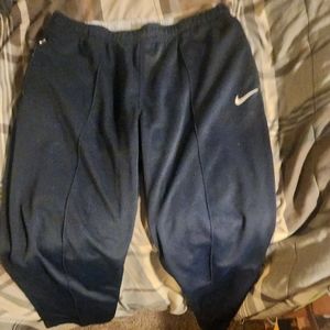 COPY - Men's Nike active wear pants size extra large
